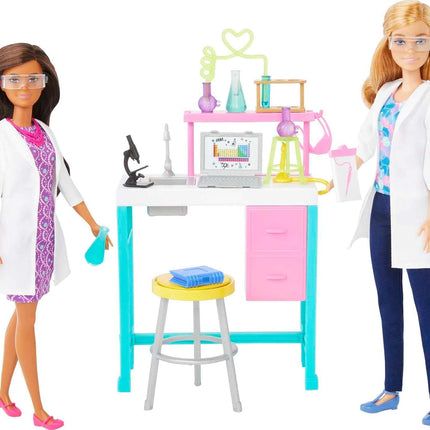 Barbie Chelsea Small Doll & Playset - Themed Accessories for Imaginative Storytelling & Role-Play - HJY95
